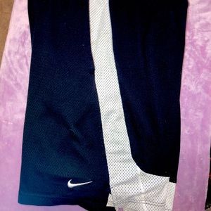 Mens Pocketed Dri-Fit Nike Shorts